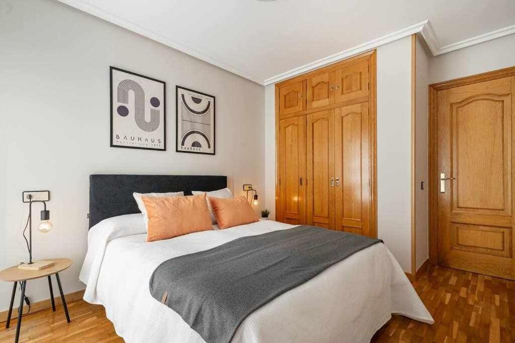 La Plaza Apartamento Gijón Eksteriør billede
